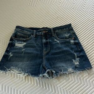 Judy Blue denim shorts size L